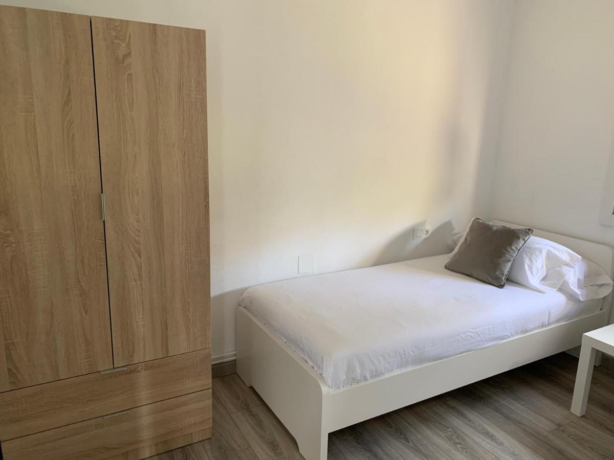 Apartmán A Casa Vermella Con Jardin A 10 Minutos De Santiago De Compostela Ortono Exteriér fotografie