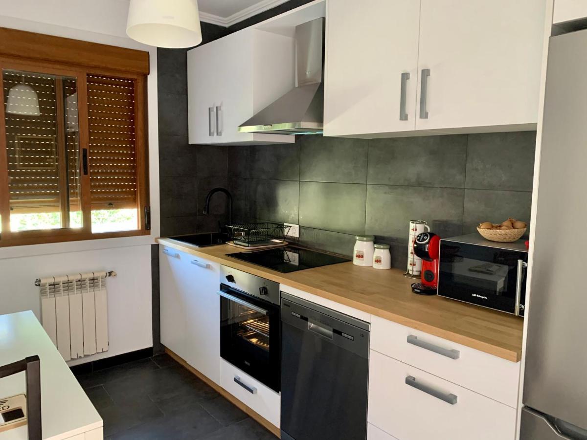 Apartmán A Casa Vermella Con Jardin A 10 Minutos De Santiago De Compostela Ortono Exteriér fotografie