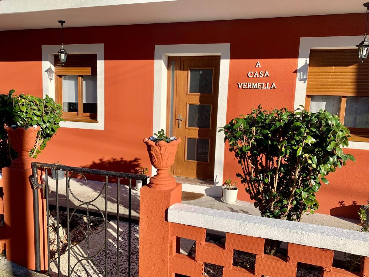 Apartmán A Casa Vermella Con Jardin A 10 Minutos De Santiago De Compostela Ortono Exteriér fotografie